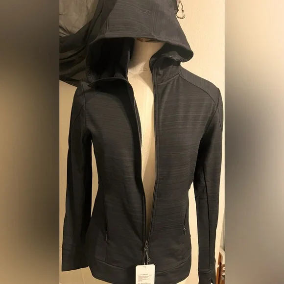 NWT SHAPE Active Wear Harmony Hoodie - Picture 3 of 16